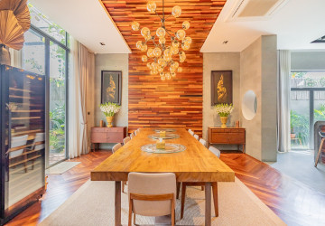 6 Bedroom Villa For Rent - Russey Keo, Phnom Penh thumbnail