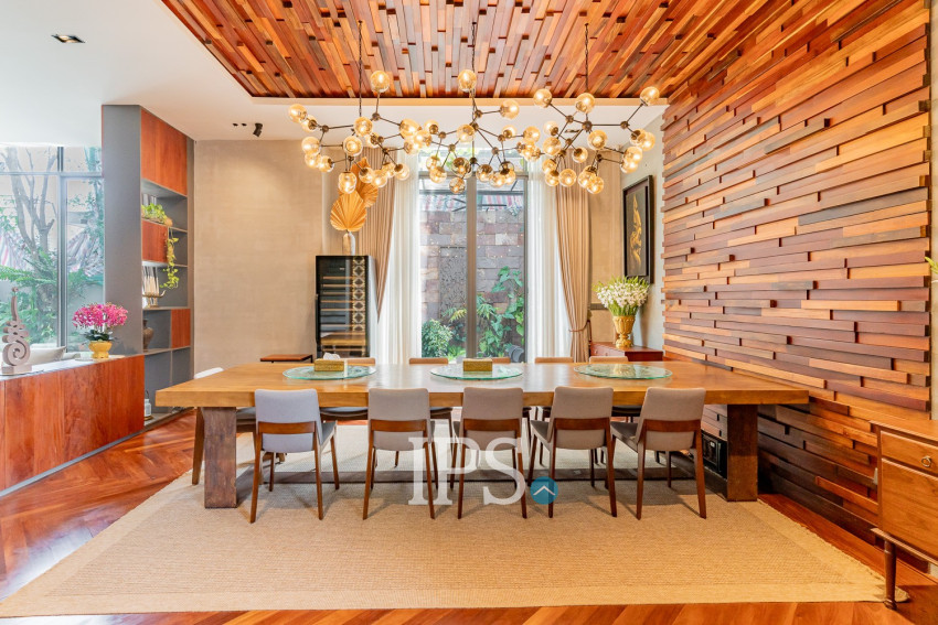 6 Bedroom Villa For Rent - Russey Keo, Phnom Penh