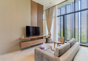 6 Bedroom Villa For Rent - Russey Keo, Phnom Penh thumbnail