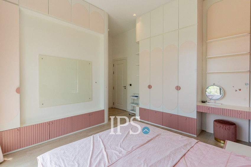 6 Bedroom Villa For Rent - Russey Keo, Phnom Penh