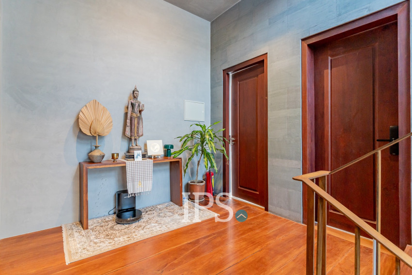 6 Bedroom Villa For Rent - Russey Keo, Phnom Penh