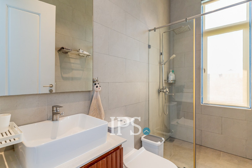 6 Bedroom Villa For Rent - Russey Keo, Phnom Penh