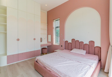 6 Bedroom Villa For Rent - Russey Keo, Phnom Penh thumbnail