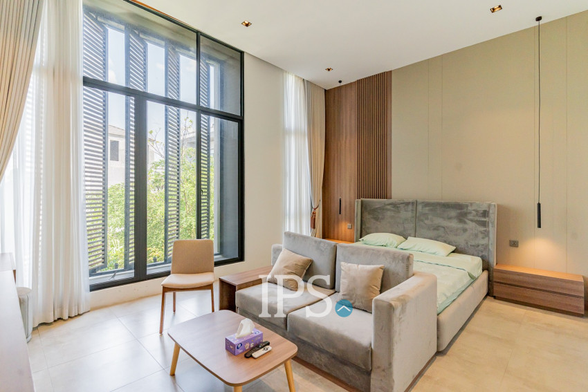 6 Bedroom Villa For Rent - Russey Keo, Phnom Penh