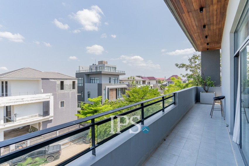 6 Bedroom Villa For Rent - Russey Keo, Phnom Penh