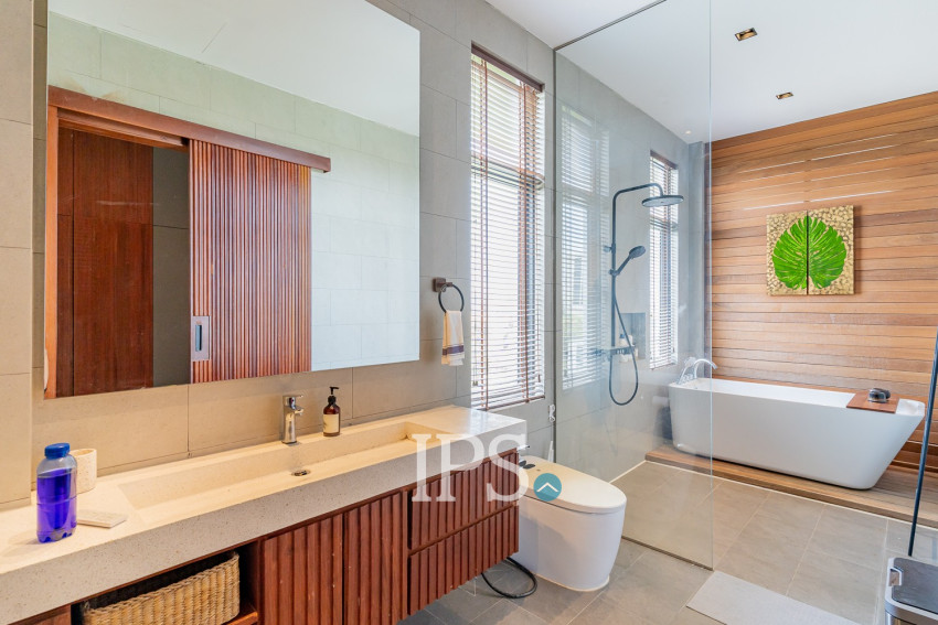 6 Bedroom Villa For Rent - Russey Keo, Phnom Penh