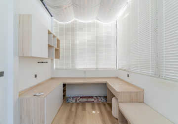 6 Bedroom Villa For Rent - Russey Keo, Phnom Penh thumbnail