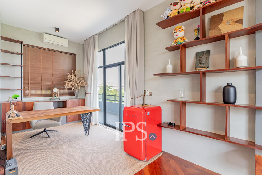 6 Bedroom Villa For Rent - Russey Keo, Phnom Penh