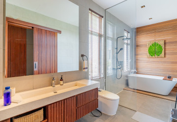 6 Bedroom Villa For Rent - Russey Keo, Phnom Penh thumbnail