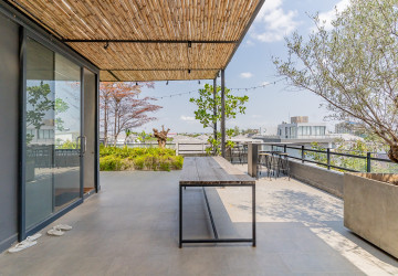 6 Bedroom Villa For Rent - Russey Keo, Phnom Penh thumbnail