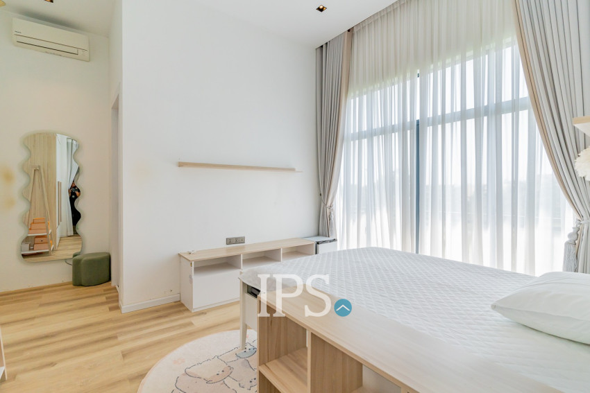 6 Bedroom Villa For Rent - Russey Keo, Phnom Penh