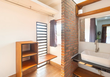 2 Bedroom Apartment For Rent - Slor Kram, Siem Reap thumbnail