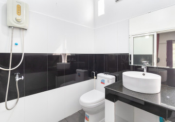 2 Bedroom Apartment For Rent - Slor Kram, Siem Reap thumbnail