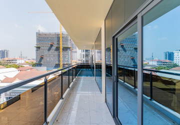 1 Bedroom Serviced Apartment For Rent - Boeung Kak 2, Phnom Penh thumbnail