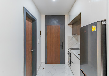 38 Sqm Studio Serviced Apartment For Rent - Boeung Kak 2, Phnom Penh thumbnail