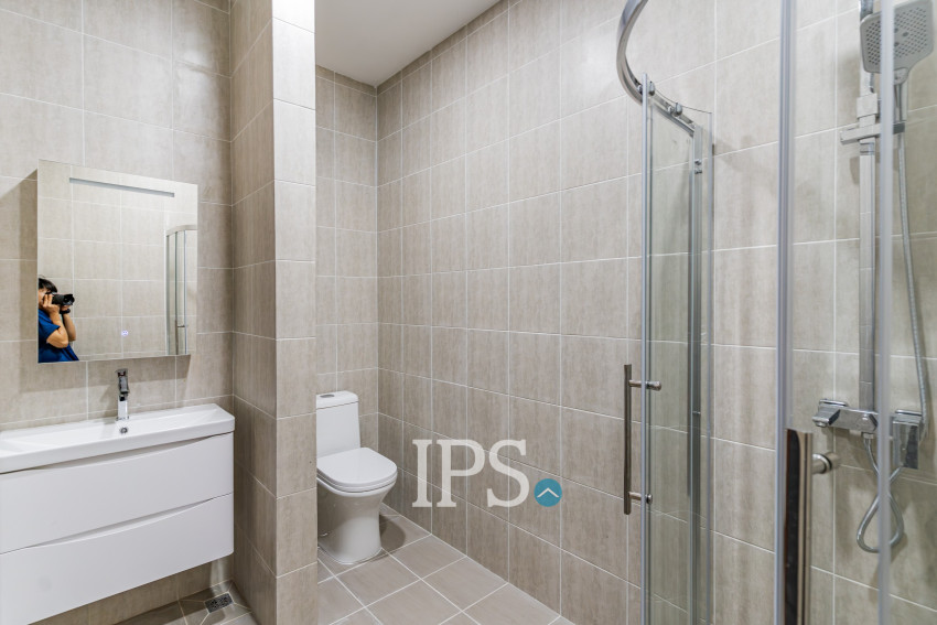 2 Bedroom Serviced Apartment For Rent - Boeung Kak 2, Phnom Penh