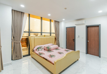 2 Bedroom Serviced Apartment For Rent - Boeung Kak 2, Phnom Penh thumbnail