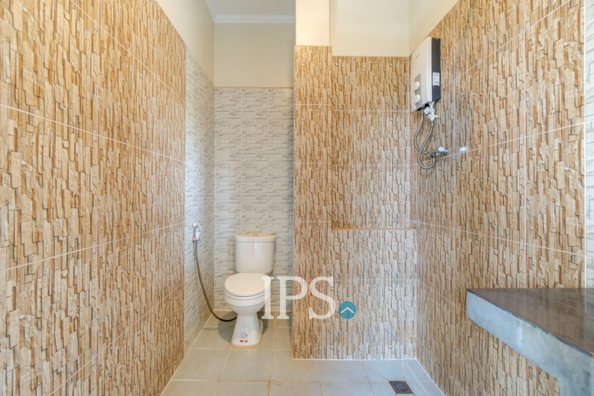 10 Bedroom Guesthouse For Rent - Svay Dangkum, Siem Reap