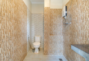 10 Bedroom Guesthouse For Rent - Svay Dangkum, Siem Reap thumbnail