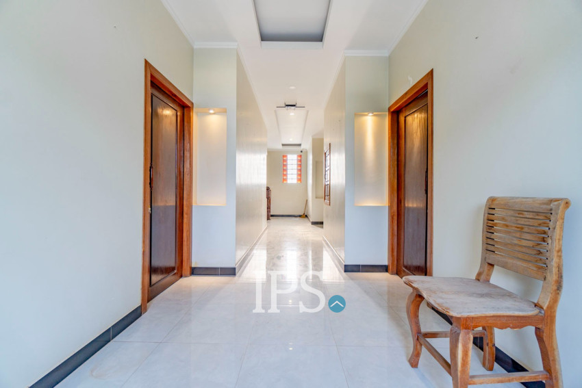 10 Bedroom Guesthouse For Rent - Svay Dangkum, Siem Reap