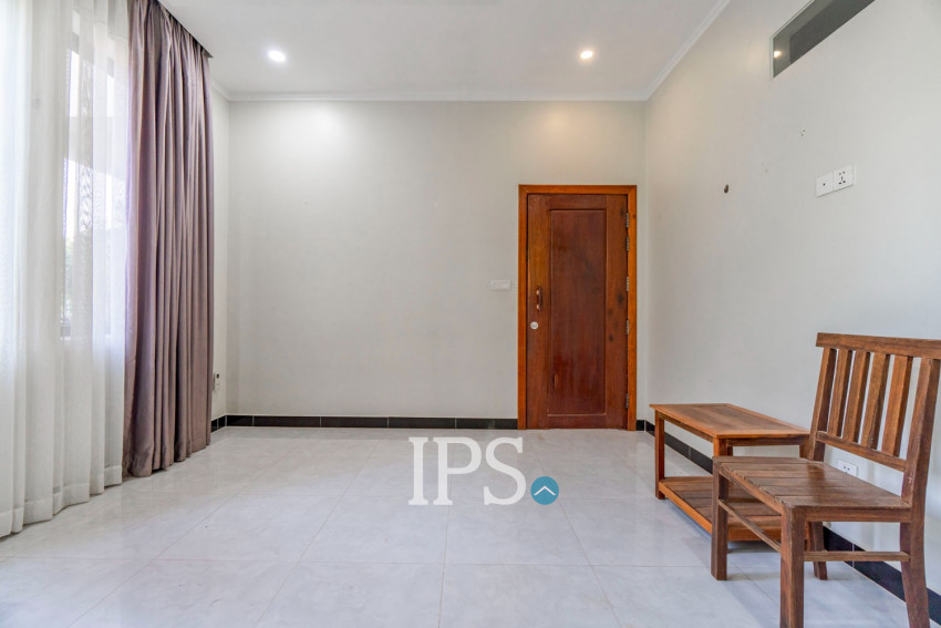 10 Bedroom Guesthouse For Rent - Svay Dangkum, Siem Reap