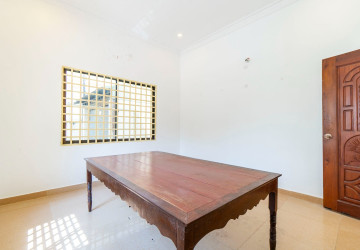 4 Bedroom House For Rent - Svay Dangkum, Siem Reap thumbnail