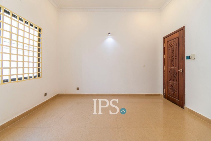 ផ្ទះ ៤ បន្ទប់គេងសម្រាប់ជួល - ស្វាយដង្គុំ សៀមរាប