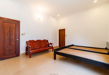 4 Bedroom House For Rent - Svay Dangkum, Siem Reap thumbnail