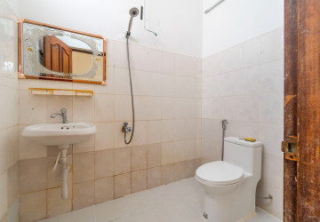 4 Bedroom House For Rent - Svay Dangkum, Siem Reap thumbnail