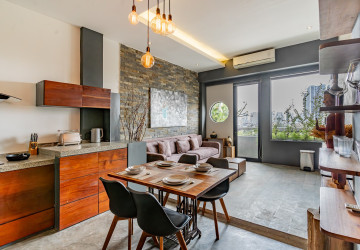 1 Bedroom Serviced Apartment For Rent - Tonle Bassac, Phnom Penh thumbnail