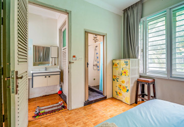 5 Bedroom House For Rent - Kep Province thumbnail