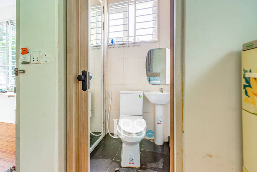 5 Bedroom House For Rent - Kep Province