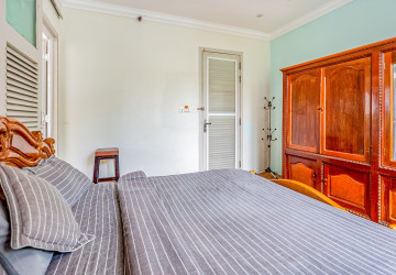 5 Bedroom House For Rent - Kep Province thumbnail