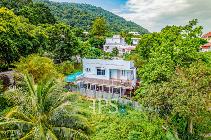 5 Bedroom House For Rent - Kep Province