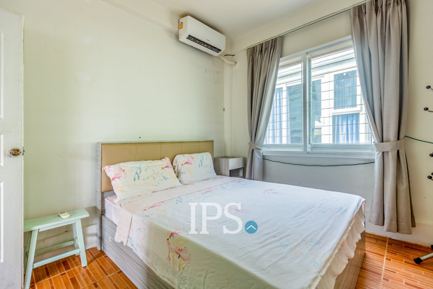 5 Bedroom House For Rent - Kep Province