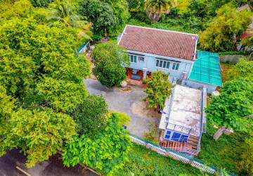 5 Bedroom House For Rent - Kep Province thumbnail