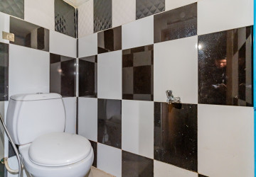 64 Sqm Retail Space For Rent - BKK1, Phnom Penh thumbnail