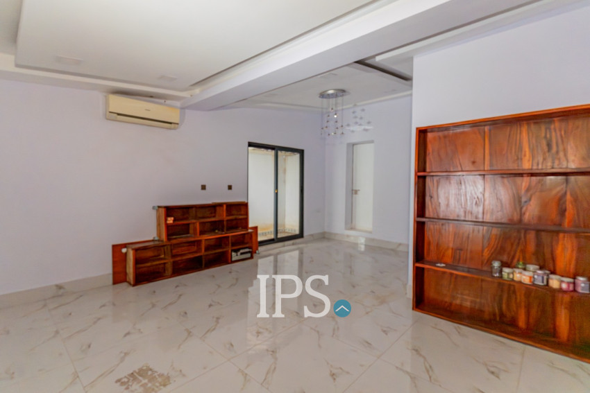 189 Sqm Retail Space For Rent - Chaktomukh, Phnom Penh