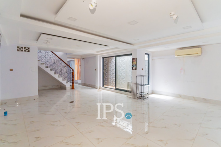 189 Sqm Retail Space For Rent - Chaktomukh, Phnom Penh