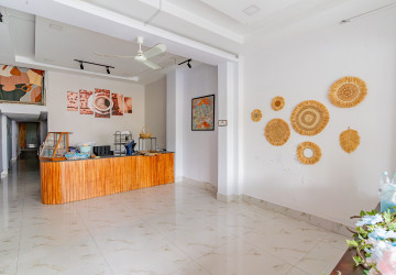 189 Sqm Retail Space For Rent - Chaktomukh, Phnom Penh thumbnail