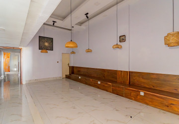 189 Sqm Retail Space For Rent - Chaktomukh, Phnom Penh thumbnail