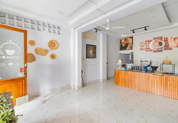 189 Sqm Retail Space For Rent - Chaktomukh, Phnom Penh thumbnail
