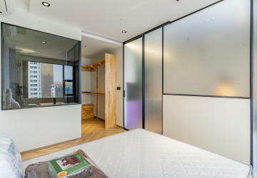 1 Bedroom Condo For Rent - Time Square 5, BKK1, Phnom Penh thumbnail