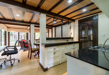 2 Bedroom Villa For Rent - Riverside, Slor Kram, Siem Reap thumbnail