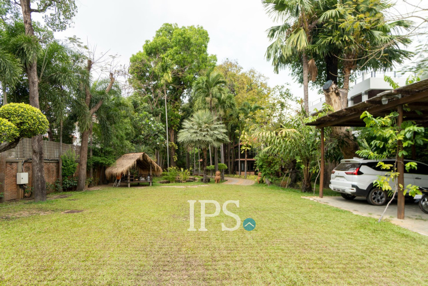 2 Bedroom Villa For Rent - Riverside, Slor Kram, Siem Reap