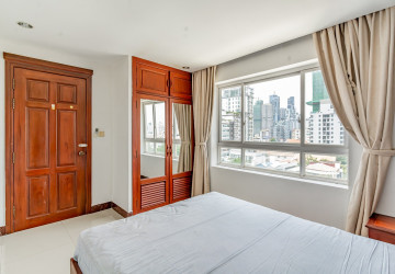 15 Units Commercial Building For Rent - Tonle Bassac, Phnom Penh thumbnail