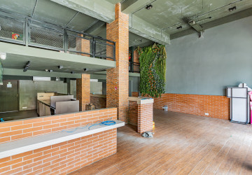 8 Bedroom Double Shophouse For Rent - Veal Vong, Phnom Penh thumbnail
