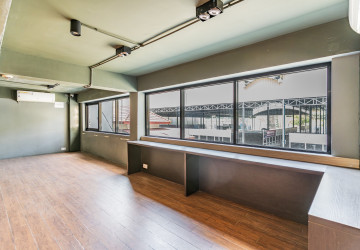 8 Bedroom Double Shophouse For Rent - Veal Vong, Phnom Penh thumbnail