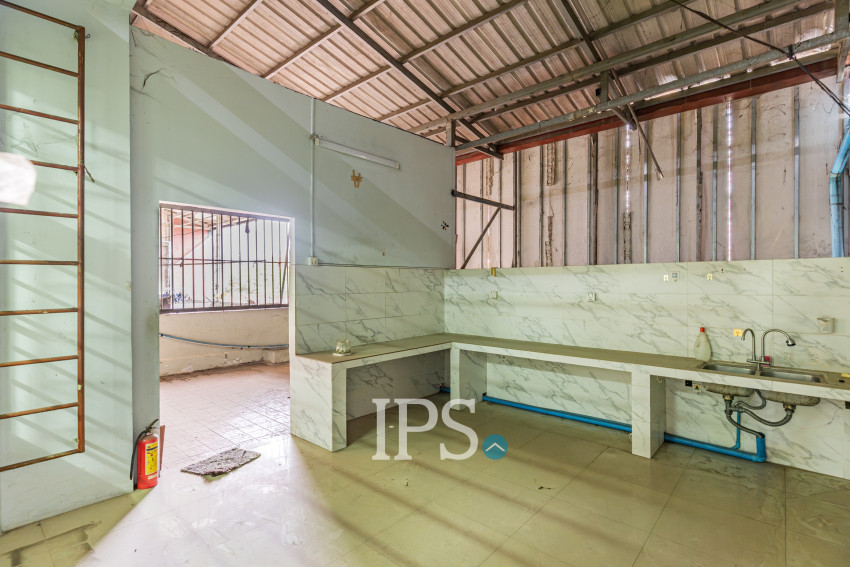8 Bedroom Double Shophouse For Rent - Veal Vong, Phnom Penh