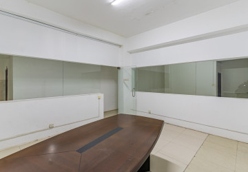 8 Bedroom Double Shophouse For Rent - Veal Vong, Phnom Penh thumbnail